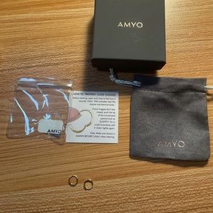 Amyo jewerly mini huggie hoops earings 14k